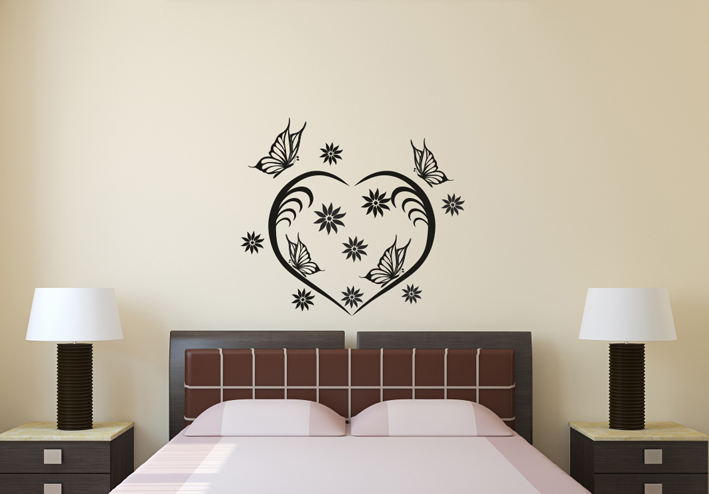 Nálepky na stenu - Srdce so štyrmi motýliky