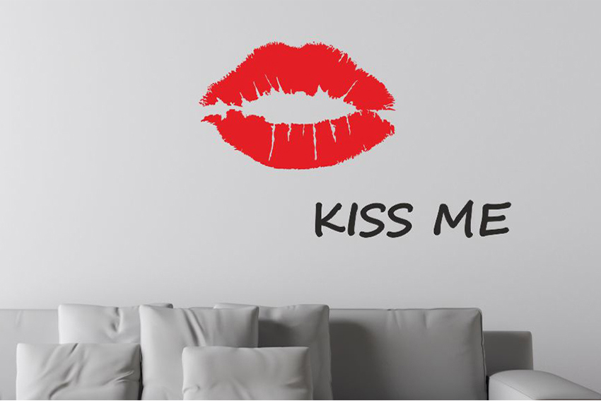 Nálepky na stenu Kiss me s bozkom